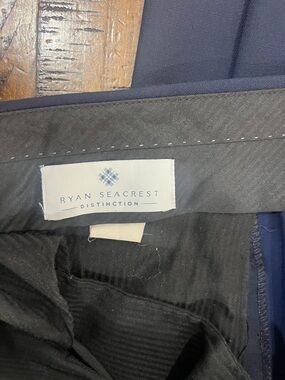 Ryan Seacrest Distinction Navy Suit Jacket